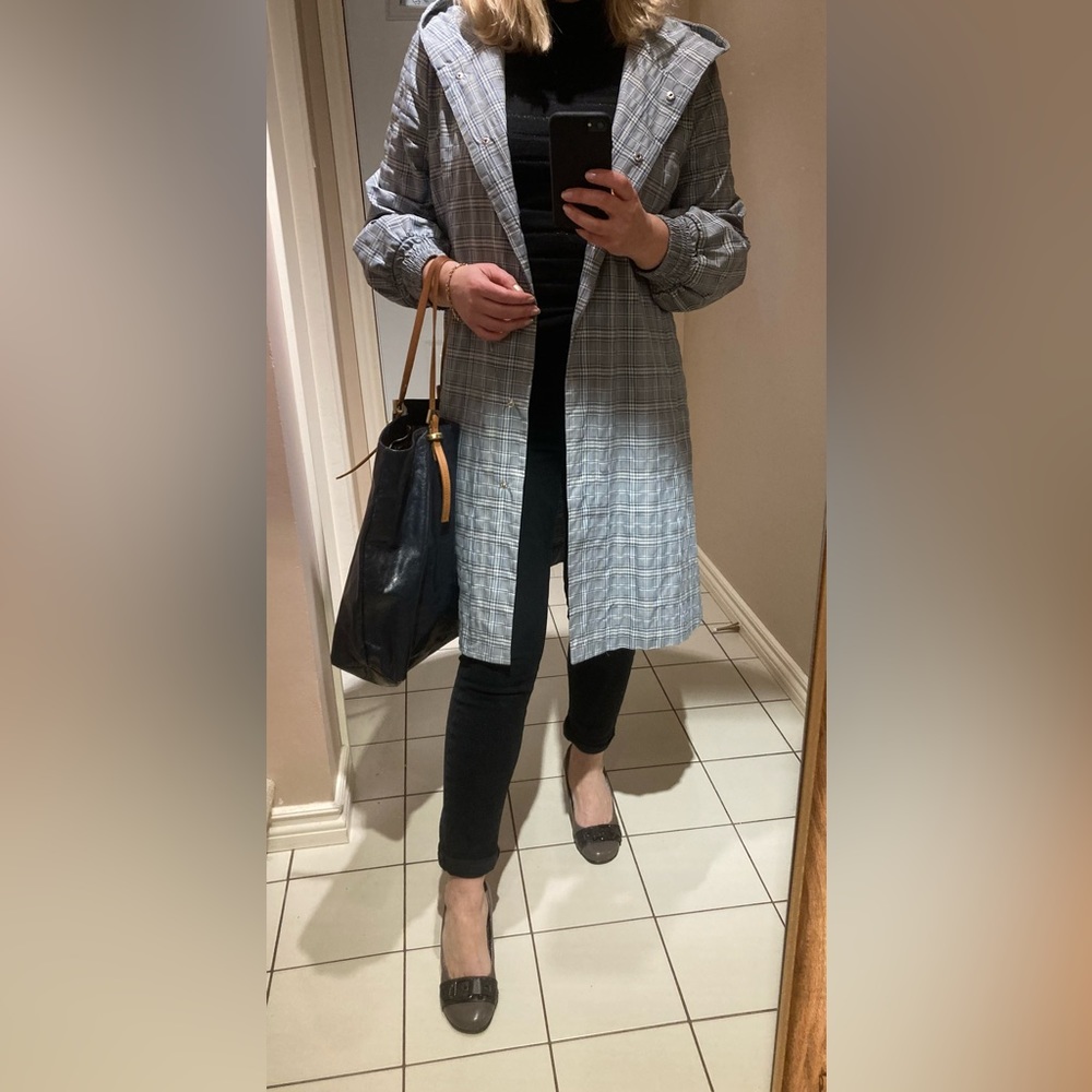 NWOT Simorra trench coat with hood, loose style, bought in Spain